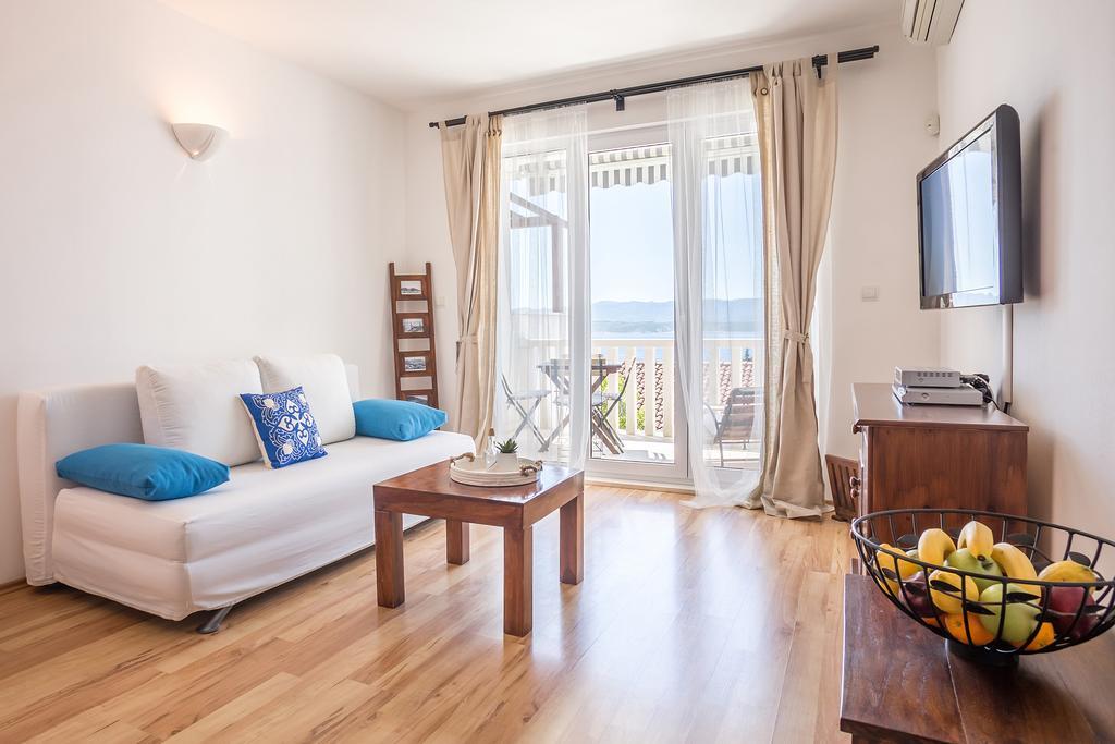 Zlatni Bol Apartments Zimmer foto
